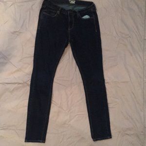 Old Navy “Flirt” skinny Jeans- Dark Wash